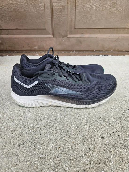 Altra Rivera 3 Mens Shoes Size 11 Black Road Running Training AL0A7R6Y000