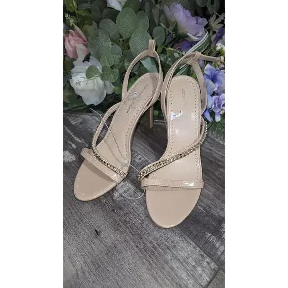 Adrienne Vittadini Tan Patent Faux Leather Ankle Strap High Stiletto‎ Pumps Sz 9