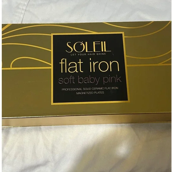 Soleil Professional Ceramic Flat Iron Baby Pink 450F Dual Voltage Magnetized
