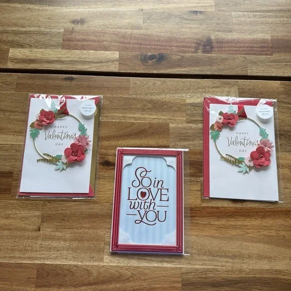 3 Hallmark Valentines Day Cards Happy Valentines Day NEW- SEE PHOTOS‎ & READ