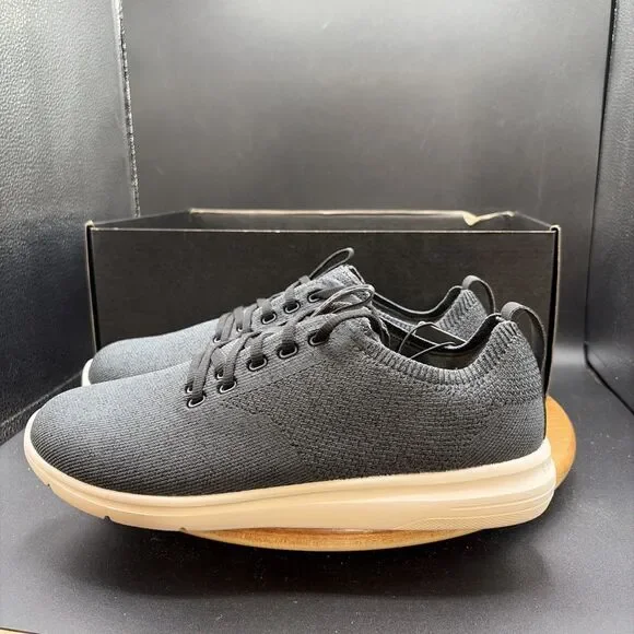 Travis Mathew The Daily Lite Men's Size 8 Golf Shoes Heather Ebony Gray Sneakers