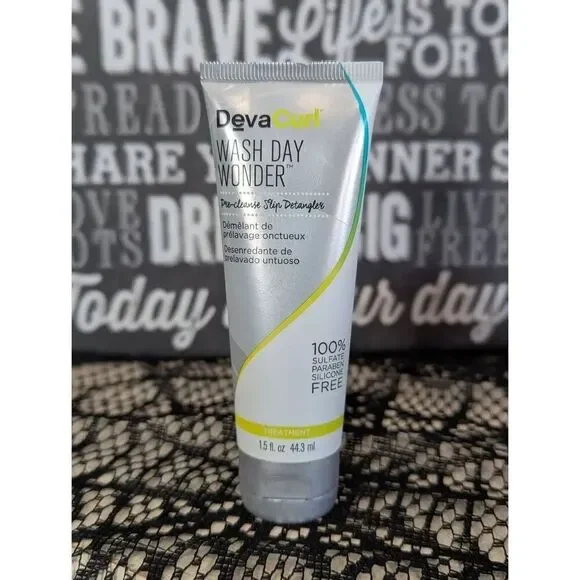 5/25 DevaCurl Wash Day Wonder Pre-cleanse Slip Detangler Mini