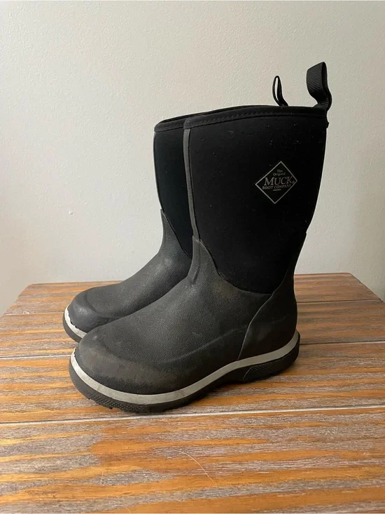 Muck Element Kids Boots - size 12, black