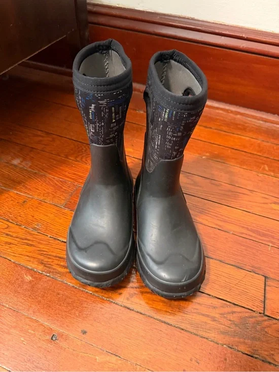 Kids bogs grasp sparks boots 2