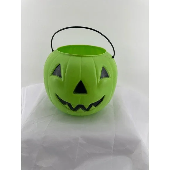 Vintage General Foam Plastics Green Halloween Jack-O-Lantern Trick or Treat Pail