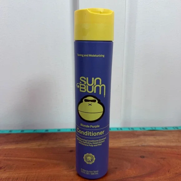 Sun Bum Blonde Purple Conditioner 10 fl oz Toning and Moisturizing UV Protection