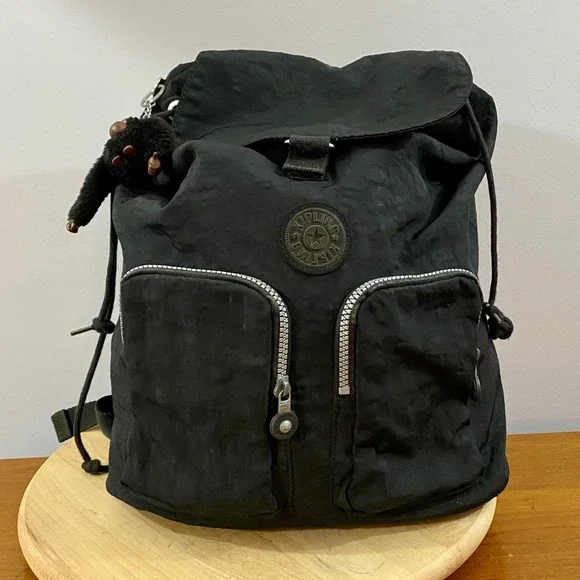 Vintage Kipling Honeybee Backpack Black Crinkle Nylon Drawstring Flap Medium