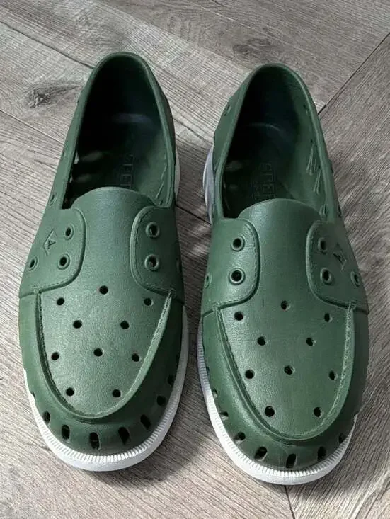 Sperry Authentic Original Float Boat Shoes Green M 9 / W 11