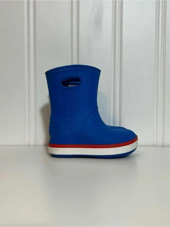CROCS handle it kids Blue Rain Boot with Red & White Trim