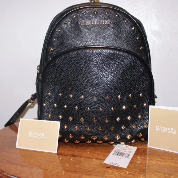 Like New $398 Michael Kors Pebbled Leather Studded Abbey Backpack Bag Purse