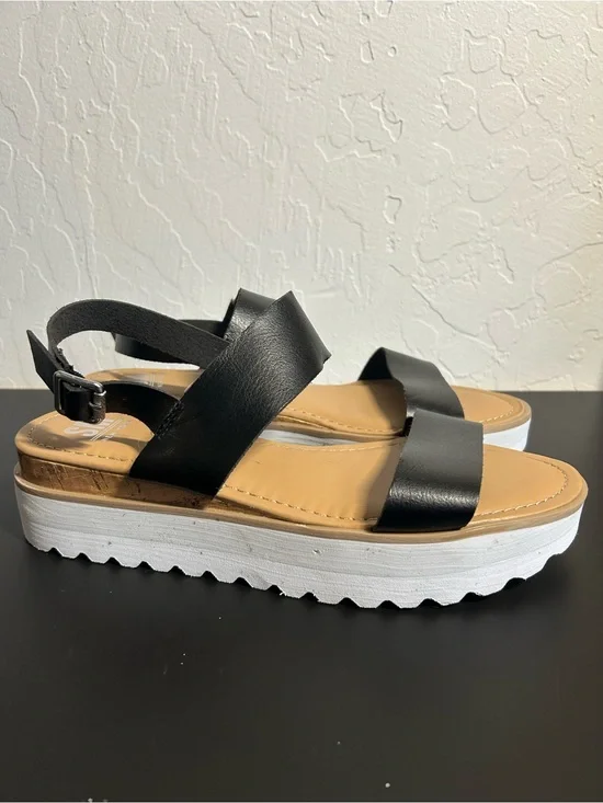 SM New York Black Platform Faux Leather Slingback Sandals for Women size 8 NWOT