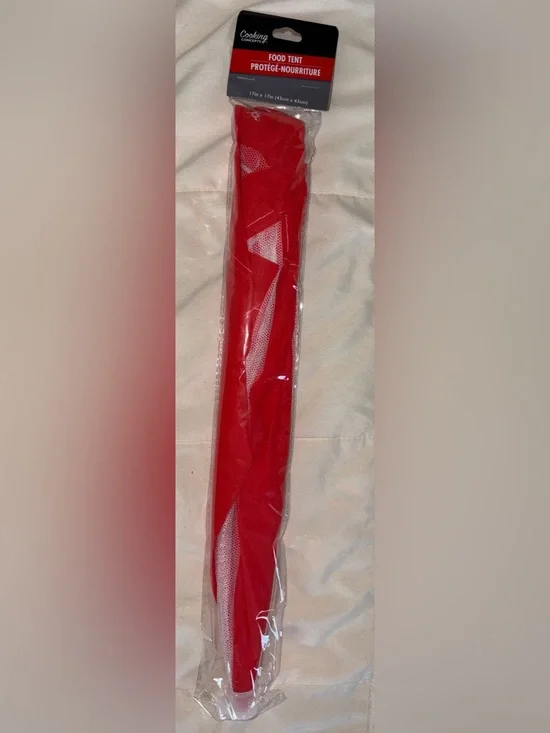 Red Food Tent - Lightweight Protective Mesh for Parties