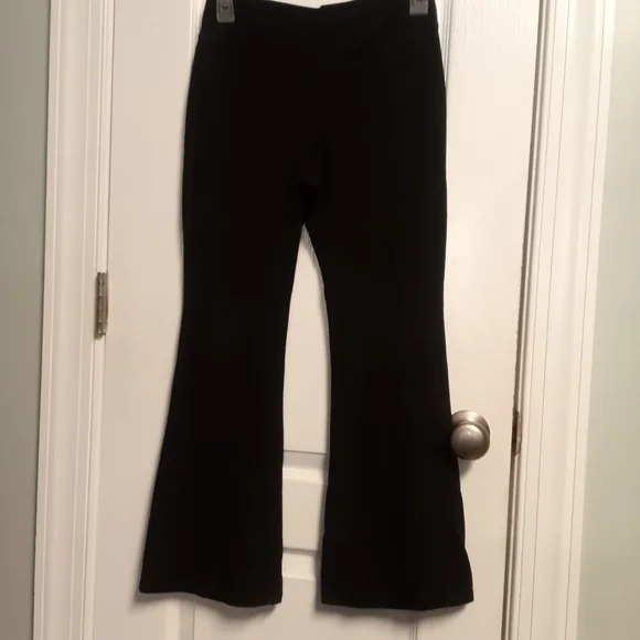 Old Navy Black Powerchill High Rise Flare Go Dry Pants Girls 10-12 Activewear
