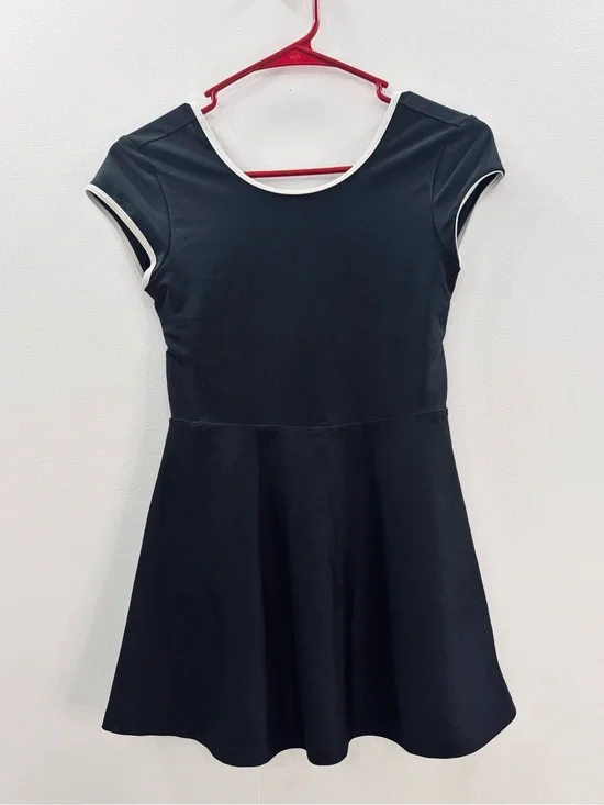 Old Navy Girls PowerSoft Heart-Back Athletic Dress XL 14-16 Black