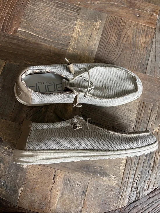 Hey Dude Men's 14 Beige Wally Sox