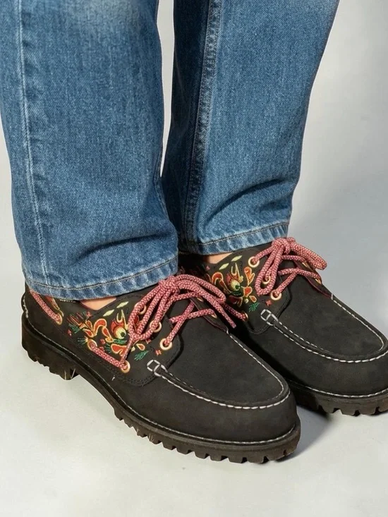 Women’s Timberland Shoes with Floral Trim and Pink Laces