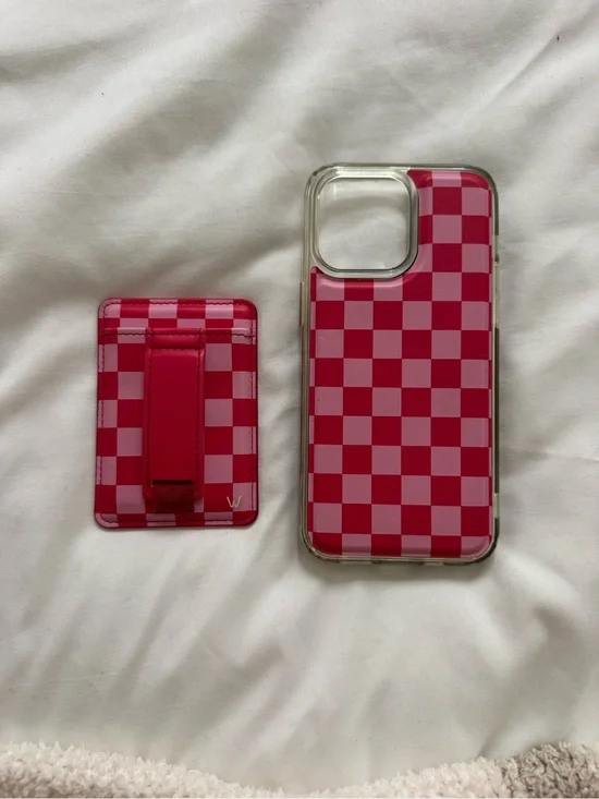 Walli iPhone 15 Pro Max Case with Pink Checker Card Pocket