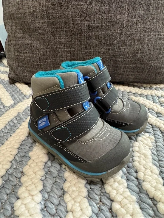 See Kai Run Atlas II Waterproof Insulated Winter Boots Toddler Size 4 Gray Blue