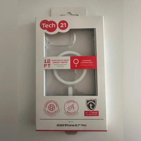 Tech 21 iPhone 6.7” MagSafe Clear Phone Case - NEW