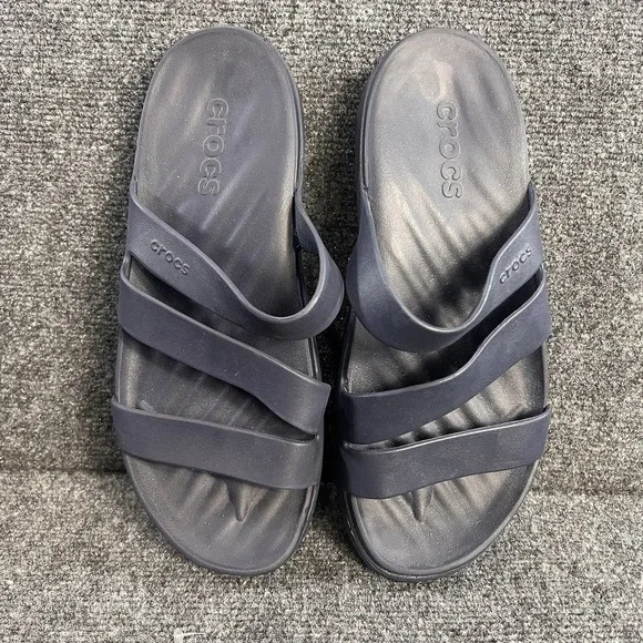 Crocs Women's Getaway Strappy Sandals - Women's Size 10 Navy
