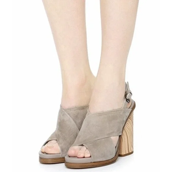 VINCE Italy Women's Helena Sandal Sz 9.5 Wooden Block Heel Slingback Gray Suede