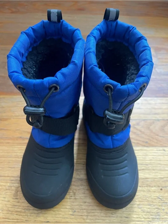 3M Thinsulate Kids Blue and Black Snow Boots