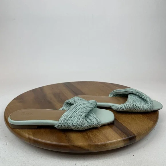 New NWOB‎ Womens Nordstrom Rack Chantelle Turquoise Slides Sandals Size 7.5 M