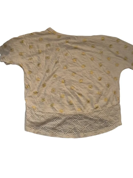 Old Navy Cream Kids Tee with Gold Dot Print and Eyelet Hem(148)
