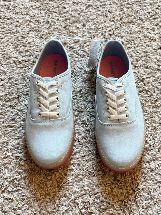 NWT Old Navy Shoes