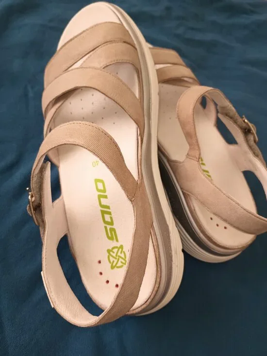 Sano by Mephisto sandals