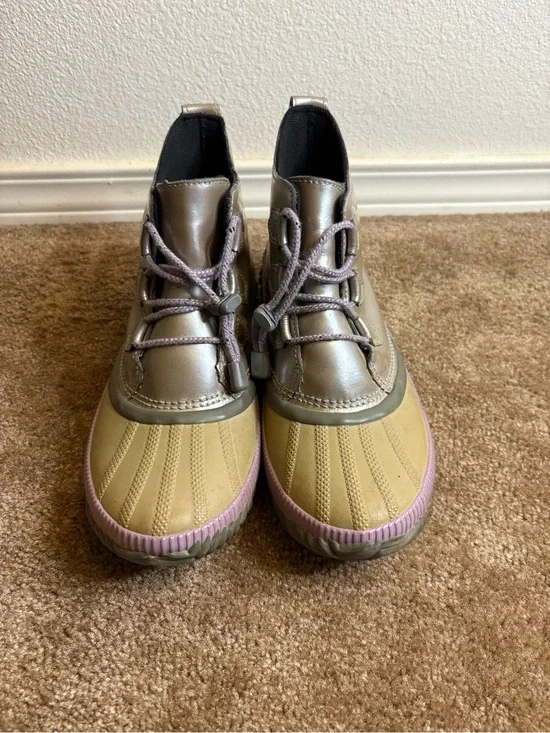 Sorel Kids Metallic Taupe, Beige & Light Pink Waterproof Boots
