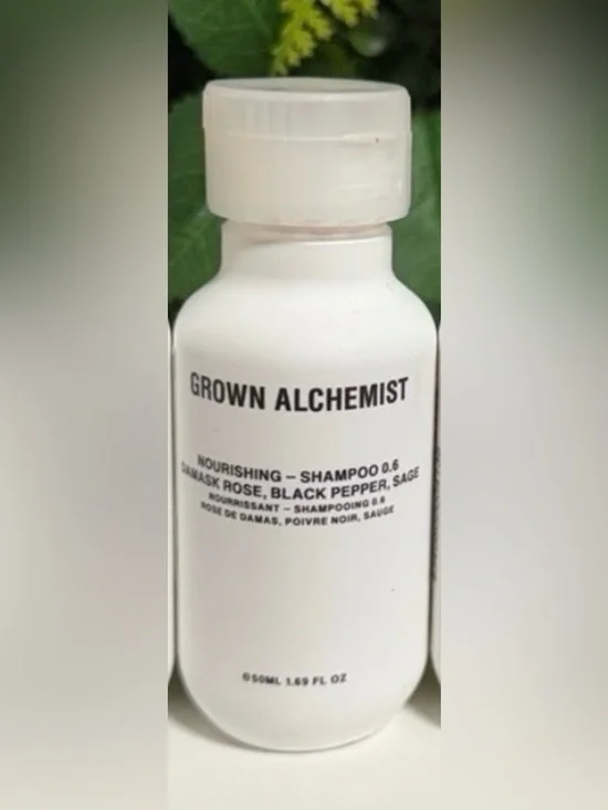 ☀️ 5/25 ☀️ Grown Alchemist Nourishing Shampoo 1.69 oz. travel