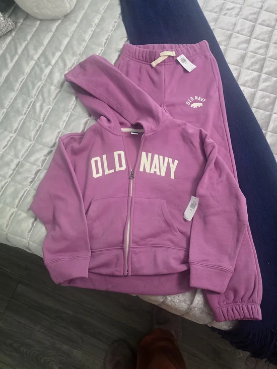 Old Navy Girls Lavander Jogger Set