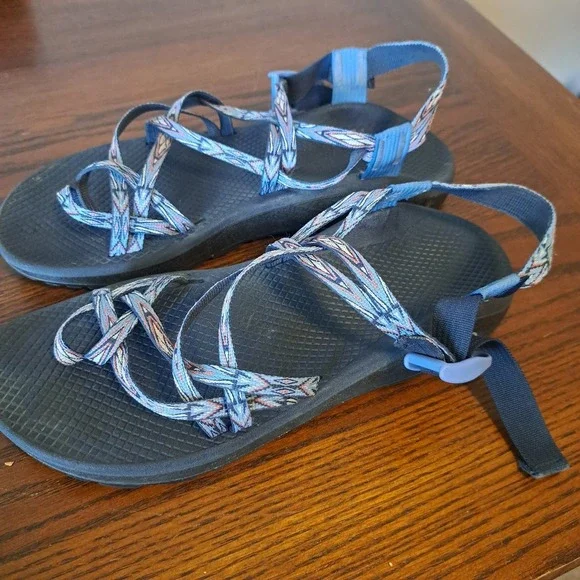 Chaco Z Cloud 2 Womens 12 Blue Multi Strap Toe Loop Hiking Sandals
