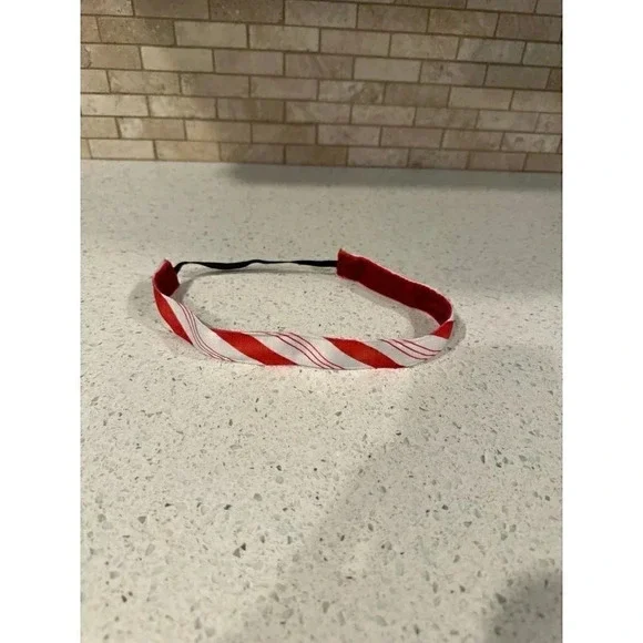 “Sweaty‎ Bands”