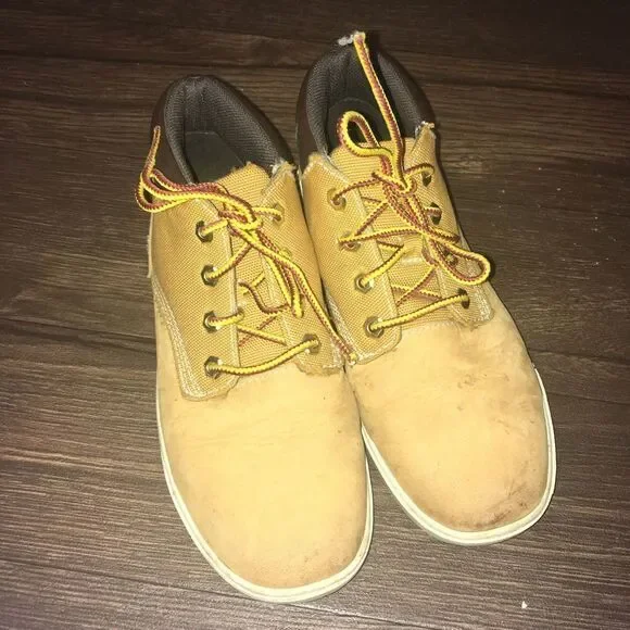 Timberland tan lace up size youth 12 hiking boots