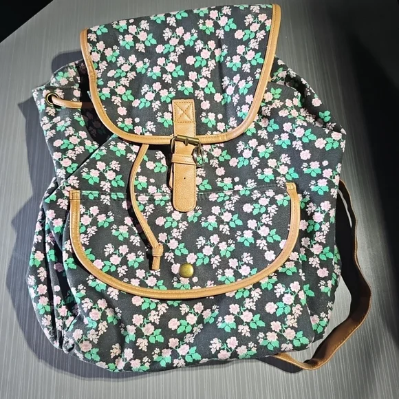 Brooklyn Bound Purple Black‎ Brown Green Mini Floral Backpack 2015 Edition EUC