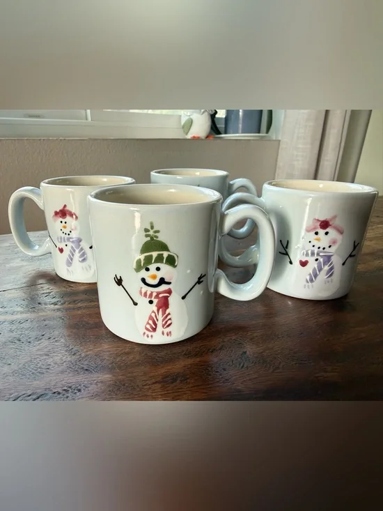 HARTSTONE x CRATE & BARREL set of 4 children’s mug