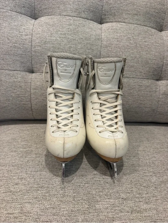 JACKSON Entre Figure Ice Skates size 3 legacy 8 blades 8.5”