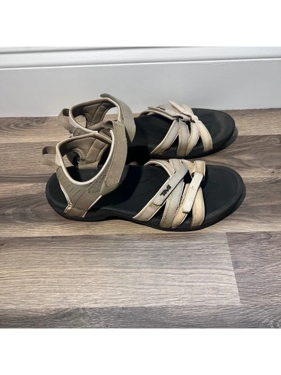 Teva beige strappy sandals women's size 9.5