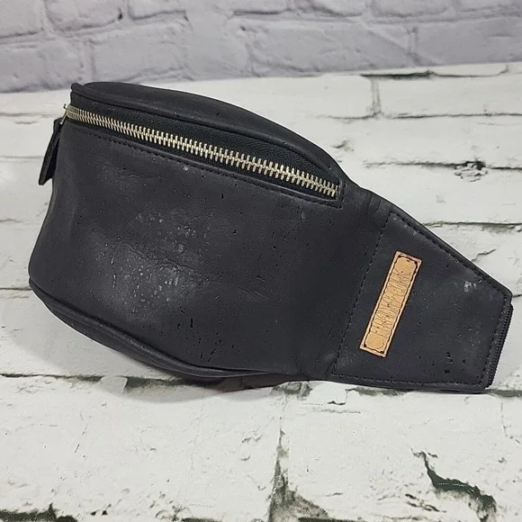 Tiradia Cork Journey Belt Bag‎ Fanny Pack Black Vegan Leather Eco Wanderer