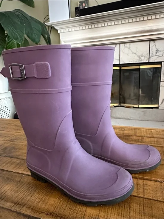 Purple kid's Waterproof Rain Boots size 4