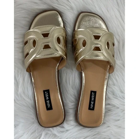 Nine West Gold Metallic Cutout Slide Sandals Women's Size 9.5 New in Box No Lid