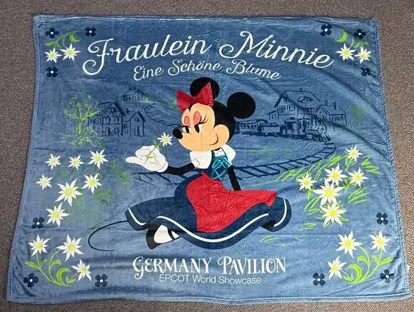 Disney Parks Epcot Germany Pavilion Fraulein Minnie Fleece Blanket 50” x 60”