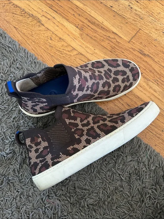 Rothy's Chelsea Sneaker in Wildcat Leopard Print Pull Up Sneaker Booties 9.5