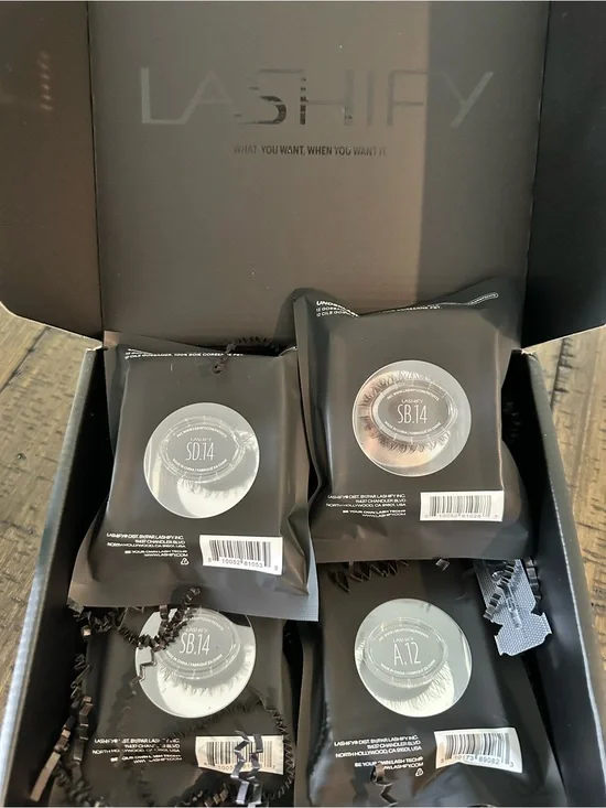 LASHIFY Lashes - Multiple Styles (Black)