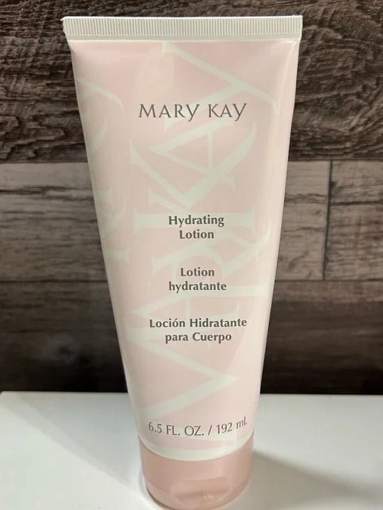 Mary Kay Hydrating Lotion