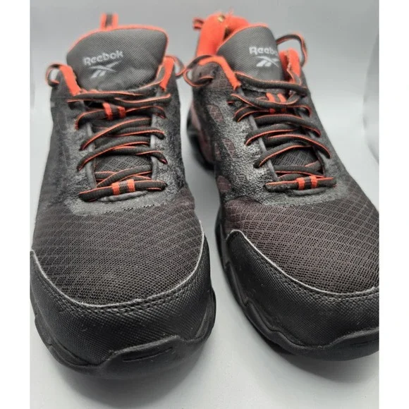 Reebok Work RB1061 Men's 9.5 M Safety Shoes SD10 Slip Resistant Black Red