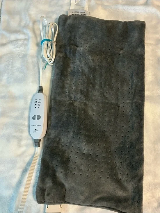 Sharper Image Calming Heat Pad w/Massage in Gray