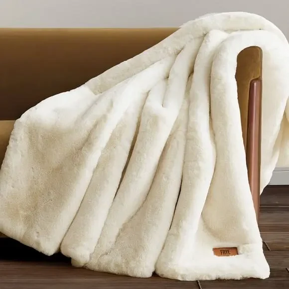 FRYE Luxe Faux Fur Throw 70”x60”